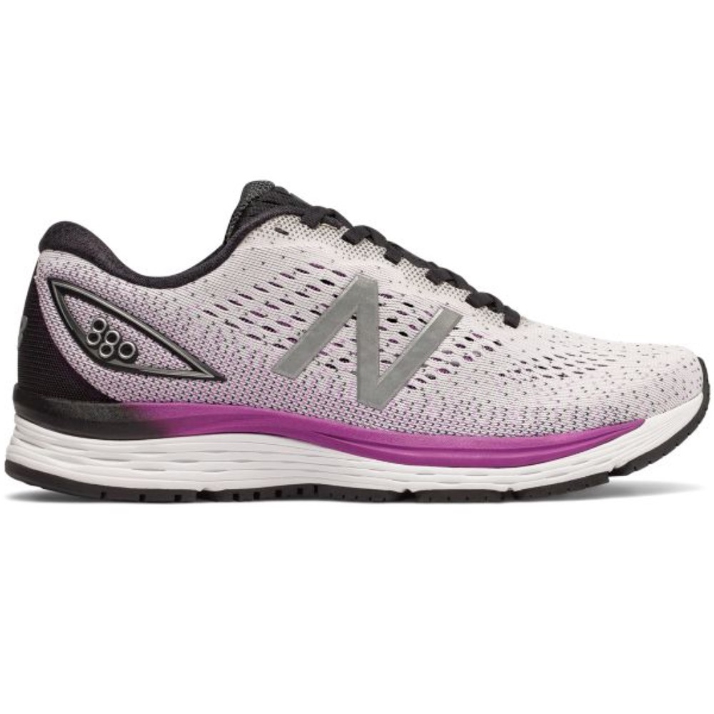 Women's New Balance 880v9